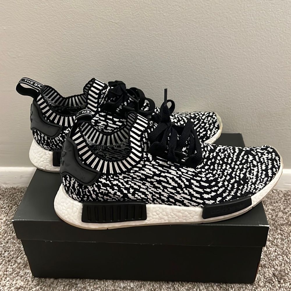Adidas NMD R1 PrimeKnit Zebra